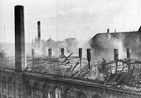 Verlagsgebäude nach Bombenangriffen 1943